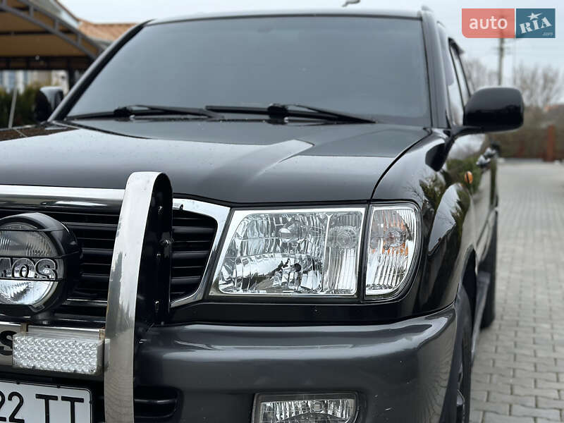 Позашляховик / Кросовер Toyota Land Cruiser 2001 в Одесі