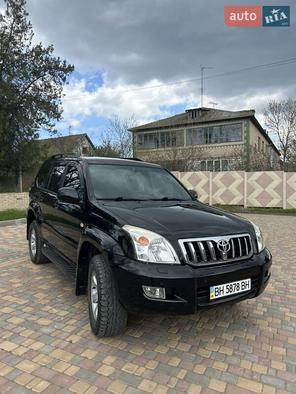 Позашляховик / Кросовер Toyota Land Cruiser 2006 в Одесі
