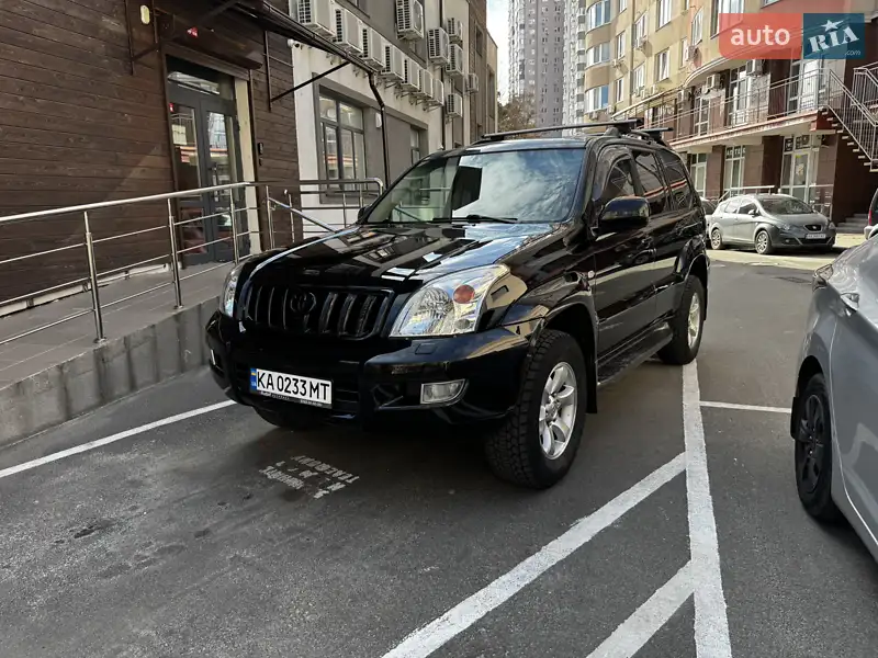 Позашляховик / Кросовер Toyota Land Cruiser 2006 в 