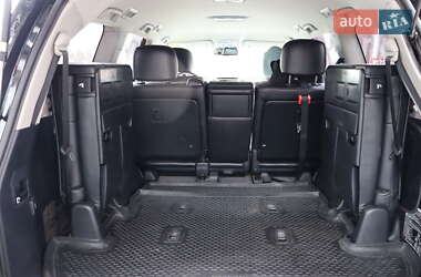 Внедорожник / Кроссовер Toyota Land Cruiser 2012 в 
