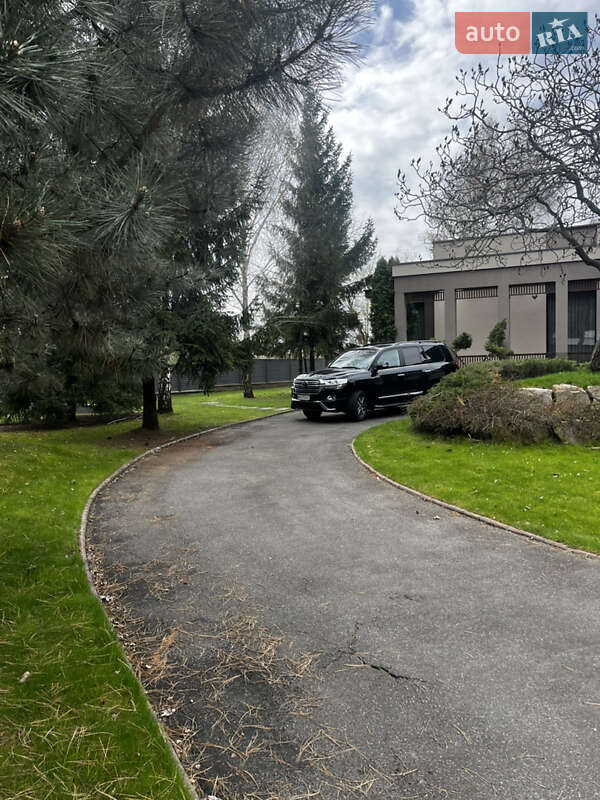 Внедорожник / Кроссовер Toyota Land Cruiser 2016 в Киеве