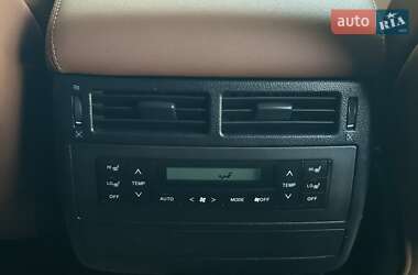 Позашляховик / Кросовер Toyota Land Cruiser 2008 в 