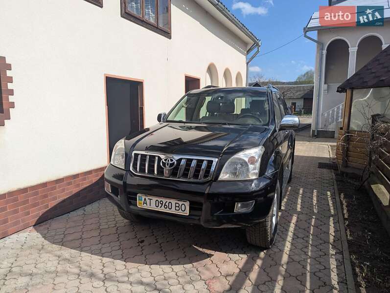 Внедорожник / Кроссовер Toyota Land Cruiser 2005 в Иршаве