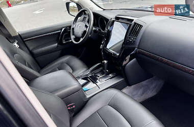 Внедорожник / Кроссовер Toyota Land Cruiser 2008 в 