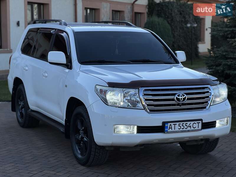 Внедорожник / Кроссовер Toyota Land Cruiser 2009 в Ивано-Франковске