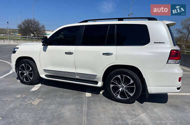 Позашляховик / Кросовер Toyota Land Cruiser 2020 в 