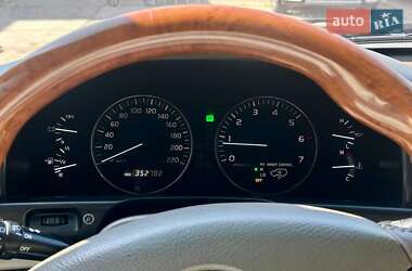 Позашляховик / Кросовер Toyota Land Cruiser 2003 в 