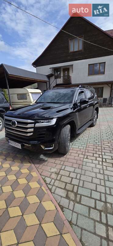 Внедорожник / Кроссовер Toyota Land Cruiser 2021 в 
