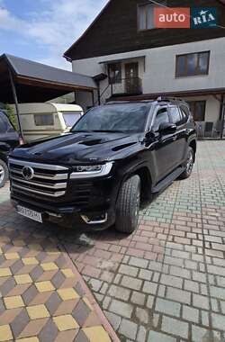 Внедорожник / Кроссовер Toyota Land Cruiser 2021 в 