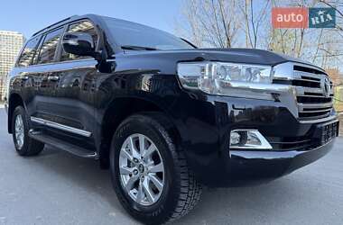 Внедорожник / Кроссовер Toyota Land Cruiser 2021 в Киеве