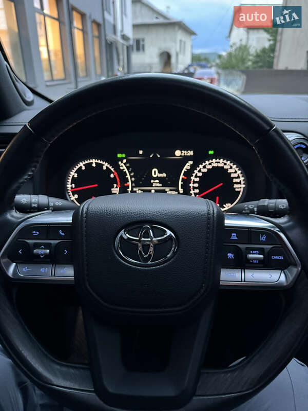 Позашляховик / Кросовер Toyota Land Cruiser 2021 в Києві