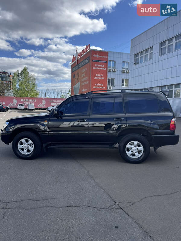 Внедорожник / Кроссовер Toyota Land Cruiser 2002 в Киеве