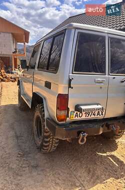 Внедорожник / Кроссовер Toyota Land Cruiser 1987 в 