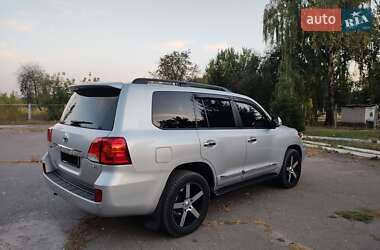 Внедорожник / Кроссовер Toyota Land Cruiser 2012 в 