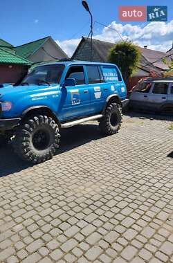 Позашляховик / Кросовер Toyota Land Cruiser 1994 в 