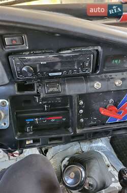 Позашляховик / Кросовер Toyota Land Cruiser 1994 в 