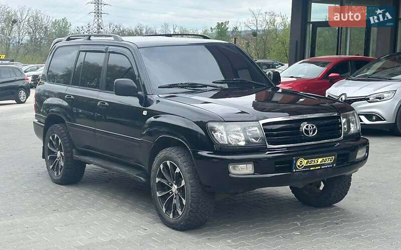 Toyota Land Cruiser 2005