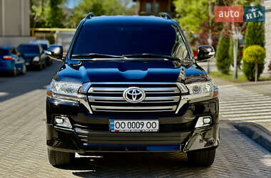 Позашляховик / Кросовер Toyota Land Cruiser 2020 в 
