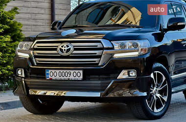 Позашляховик / Кросовер Toyota Land Cruiser 2020 в 