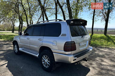 Внедорожник / Кроссовер Toyota Land Cruiser 2001 в 