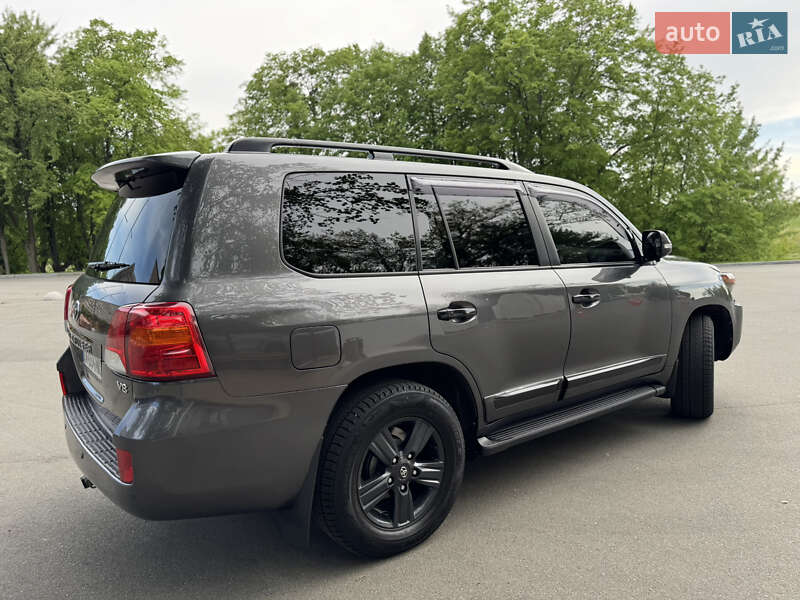 Позашляховик / Кросовер Toyota Land Cruiser 2012 в Києві