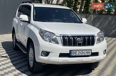 Внедорожник / Кроссовер Toyota Land Cruiser 2010 в 