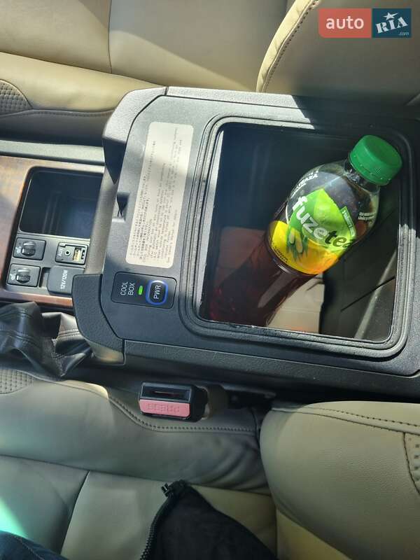 Позашляховик / Кросовер Toyota Land Cruiser 2011 в Львові