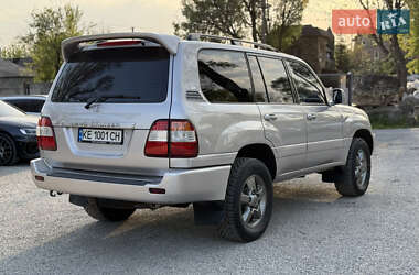 Внедорожник / Кроссовер Toyota Land Cruiser 2003 в 