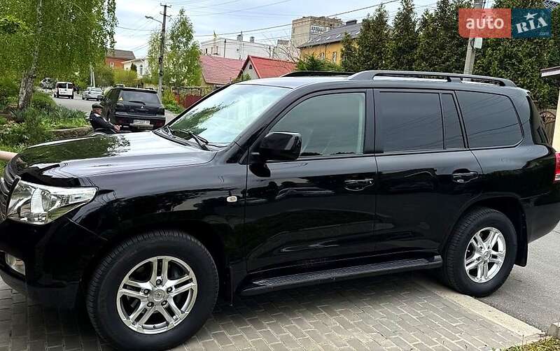 Позашляховик / Кросовер Toyota Land Cruiser 2010 в Чорноморську