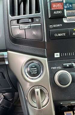 Позашляховик / Кросовер Toyota Land Cruiser 2010 в 