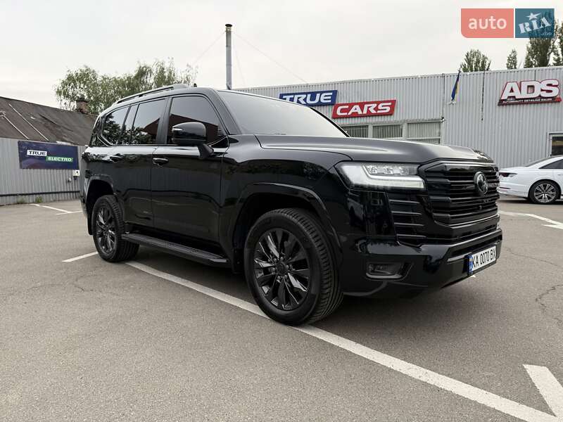 Внедорожник / Кроссовер Toyota Land Cruiser 2021 в 