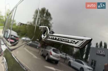 Внедорожник / Кроссовер Toyota Land Cruiser 2021 в 