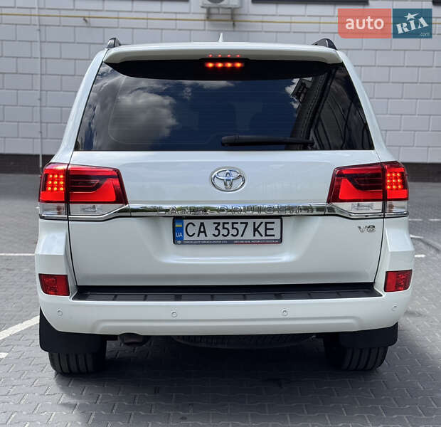 Внедорожник / Кроссовер Toyota Land Cruiser 2015 в Черкассах