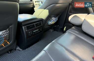 Внедорожник / Кроссовер Toyota Land Cruiser 2010 в 