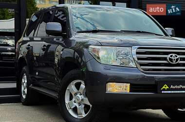 Позашляховик / Кросовер Toyota Land Cruiser 2008 в 