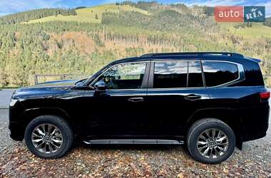 Внедорожник / Кроссовер Toyota Land Cruiser 2022 в 