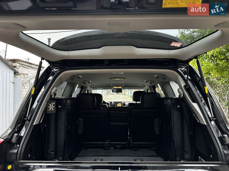 Внедорожник / Кроссовер Toyota Land Cruiser 2012 в Одессе