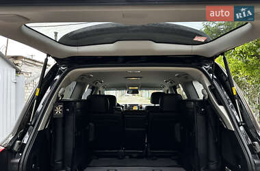 Позашляховик / Кросовер Toyota Land Cruiser 2012 в 