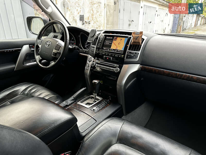 Внедорожник / Кроссовер Toyota Land Cruiser 2012 в Одессе
