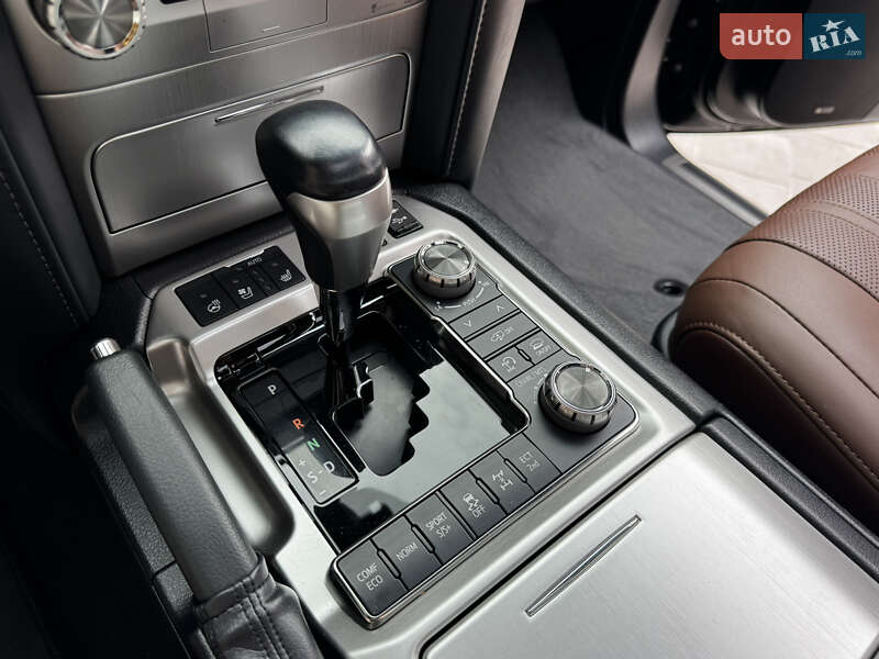 Позашляховик / Кросовер Toyota Land Cruiser 2020 в Києві