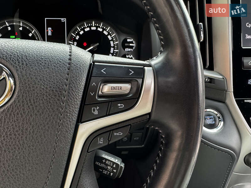 Позашляховик / Кросовер Toyota Land Cruiser 2020 в Києві