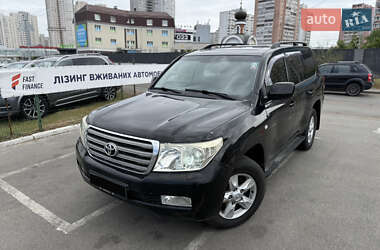 Позашляховик / Кросовер Toyota Land Cruiser 2008 в Києві