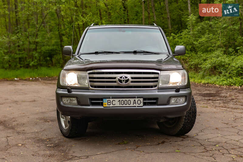 Позашляховик / Кросовер Toyota Land Cruiser 2006 в Трускавці фото 4 Позашляховик / Кросовер Toyota Land Cruiser 2006 в Трускавці