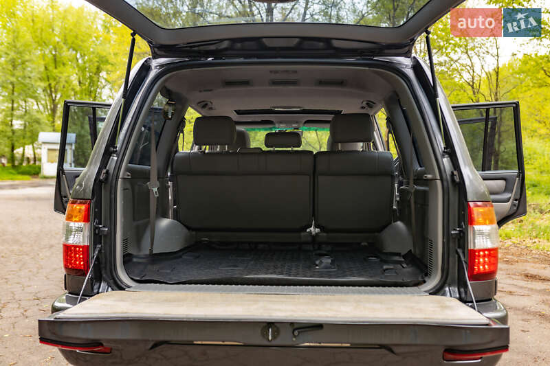 Позашляховик / Кросовер Toyota Land Cruiser 2006 в Трускавці фото 43 Позашляховик / Кросовер Toyota Land Cruiser 2006 в Трускавці