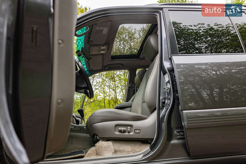 Позашляховик / Кросовер Toyota Land Cruiser 2006 в Трускавці фото 53 Позашляховик / Кросовер Toyota Land Cruiser 2006 в Трускавці