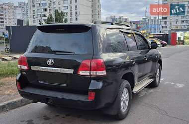 Внедорожник / Кроссовер Toyota Land Cruiser 2008 в 