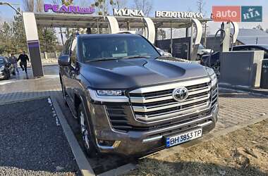 Внедорожник / Кроссовер Toyota Land Cruiser 2021 в Херсоне