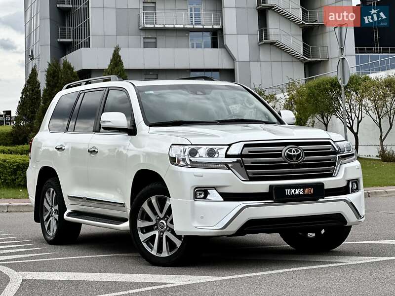 Позашляховик / Кросовер Toyota Land Cruiser 2017 в Києві