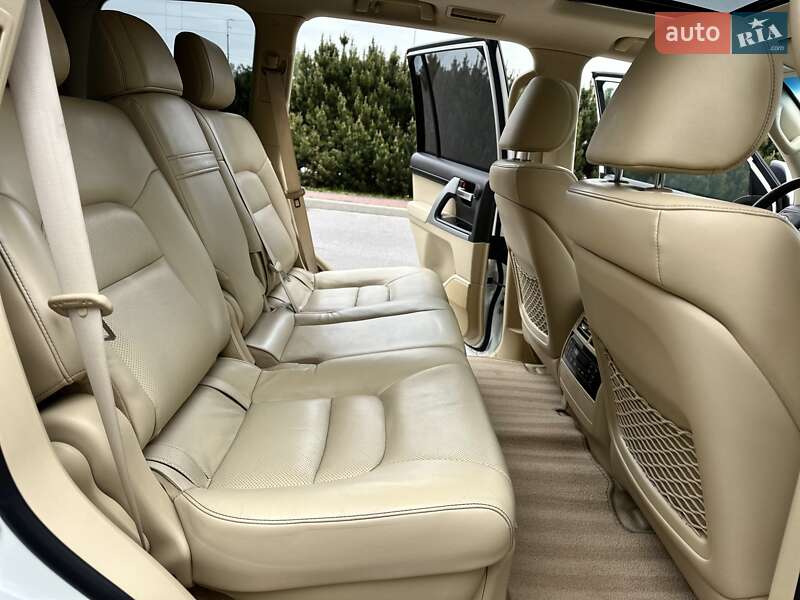 Позашляховик / Кросовер Toyota Land Cruiser 2017 в Києві