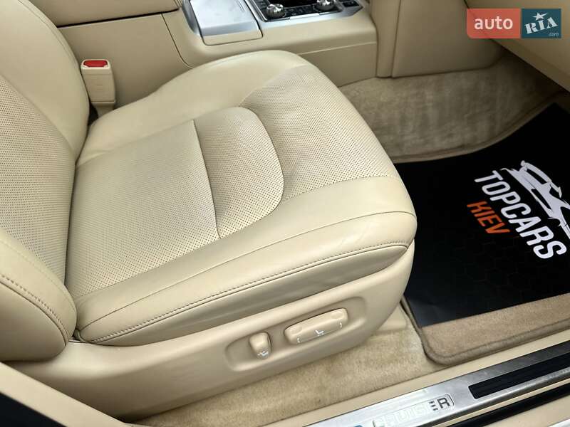 Позашляховик / Кросовер Toyota Land Cruiser 2017 в Києві